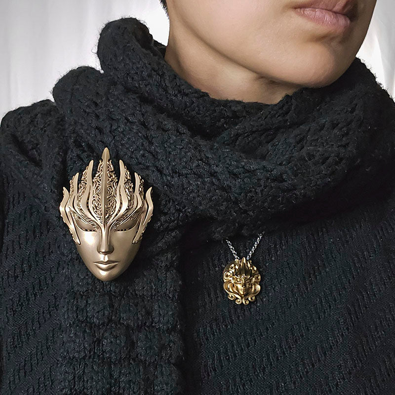 Sovereign Dreamer Brooch