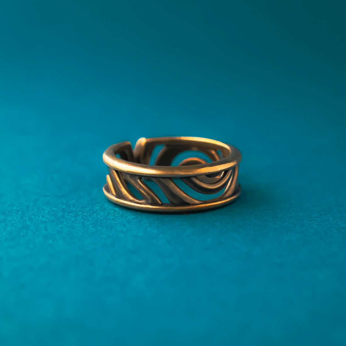 Auspicious Ribbon Ring