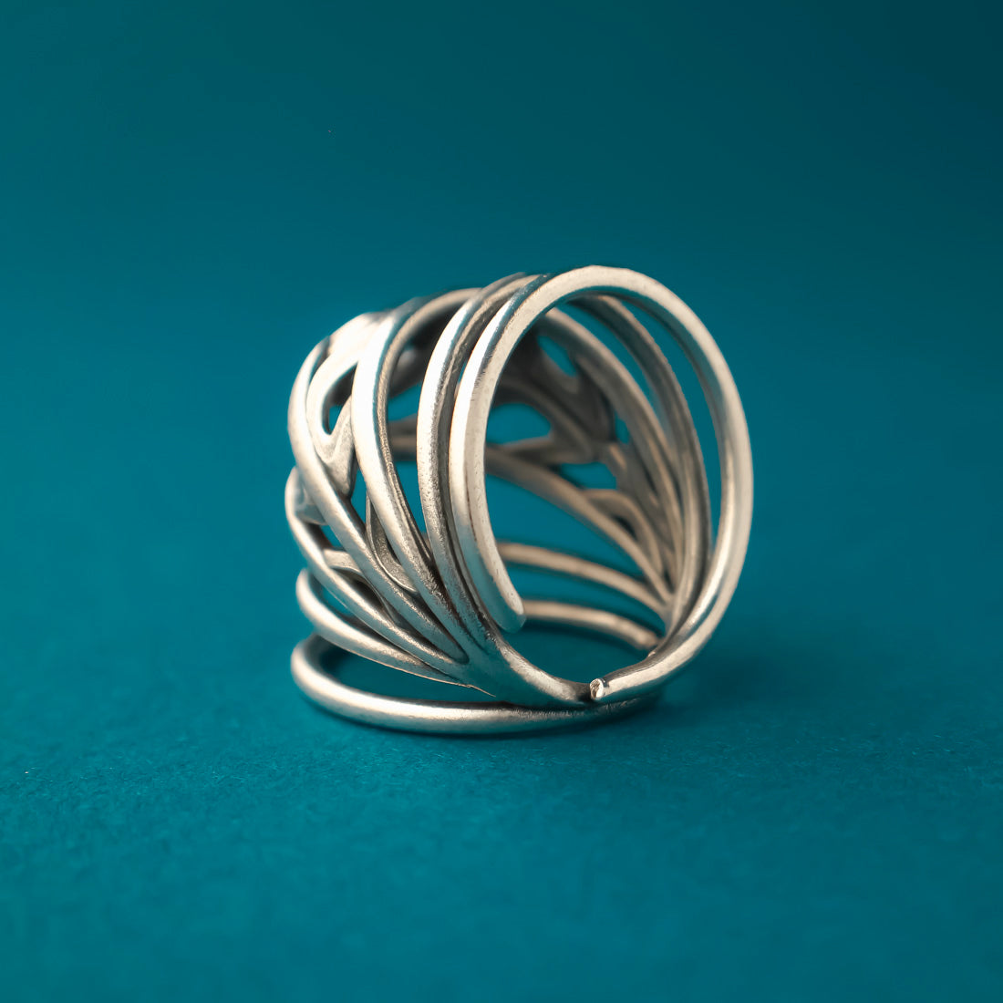 Celestial Eye Ring (swan neck splint)