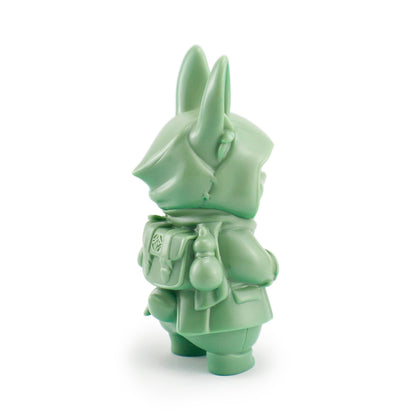 Hawthorn the Adventurer Vinyl Figure (Celadon)