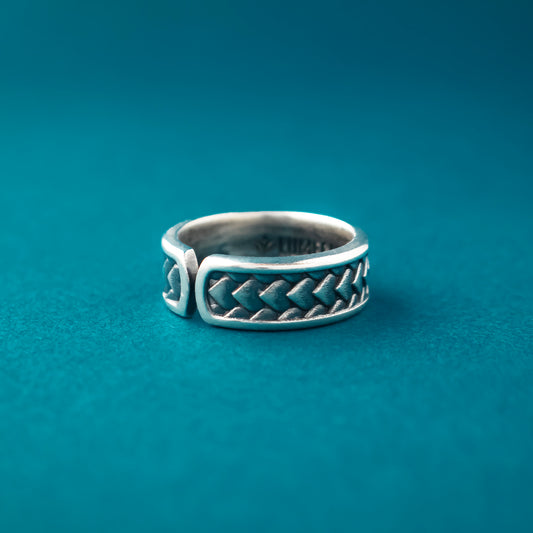 Noble Heart Ring